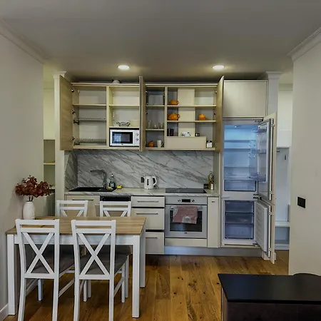 One Bedroom Promenade